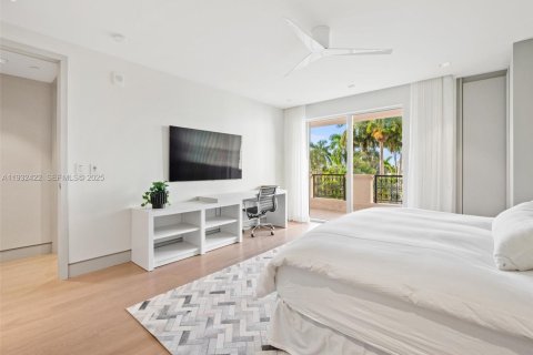 Condo in Miami Beach, Florida, 3 bedrooms  № 1991234 - photo 20