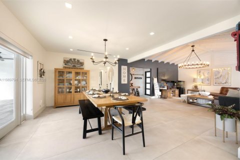 Casa en venta en Palmetto Bay, Florida, 4 dormitorios, 181.44 m2 № 2056573 - foto 9