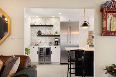 Casa en venta en Palmetto Bay, Florida, 4 dormitorios, 181.44 m2 № 2056573 - foto 14