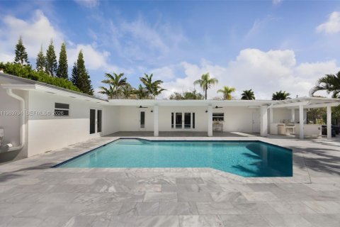 Casa en venta en Palmetto Bay, Florida, 4 dormitorios, 181.44 m2 № 2056573 - foto 27