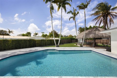 Casa en venta en Palmetto Bay, Florida, 4 dormitorios, 181.44 m2 № 2056573 - foto 28