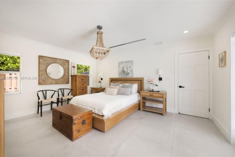 Casa en venta en Palmetto Bay, Florida, 4 dormitorios, 181.44 m2 № 2056573 - foto 20