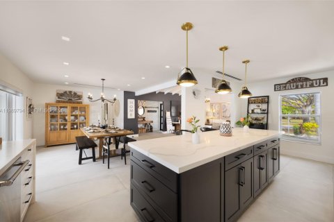 Casa en venta en Palmetto Bay, Florida, 4 dormitorios, 181.44 m2 № 2056573 - foto 11