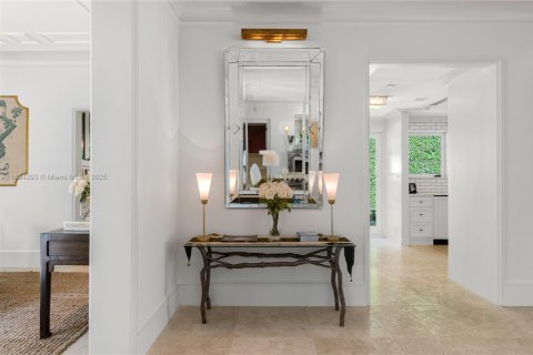 Casa en venta en Miami Beach, Florida, 4 dormitorios, 358.32 m2 № 1949947 - foto 12