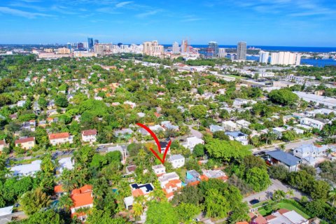 Appartement à louer à West Palm Beach, Floride: 1 chambre, 60.57 m2 № 827713 - photo 1