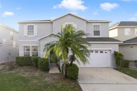 House in Kissimmee, Florida 5 bedrooms, 321.44 sq.m. № 1880866 - photo 1
