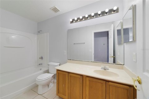 House in Kissimmee, Florida 5 bedrooms, 321.44 sq.m. № 1880866 - photo 21