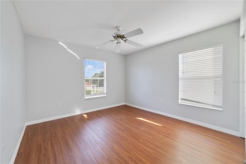 House in Kissimmee, Florida 5 bedrooms, 321.44 sq.m. № 1880866 - photo 18