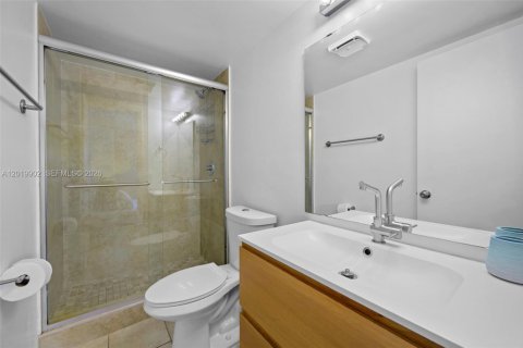 Adosado en alquiler en Hallandale Beach, Florida, 3 dormitorios, 162.58 m2 № 2085993 - foto 13