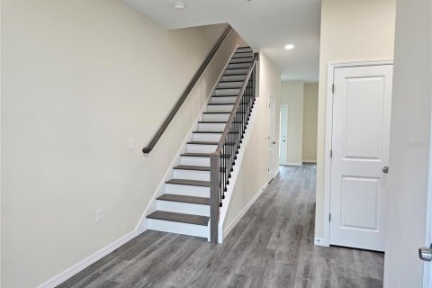 Touwnhouse à vendre à Tampa, Floride: 3 chambres, 178.19 m2 № 2132448 - photo 3