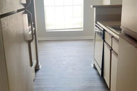 Condominio en alquiler en Tampa, Florida, 1 dormitorio, 59.55 m2 № 1810747 - foto 12