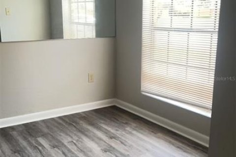Condominio en alquiler en Tampa, Florida, 1 dormitorio, 59.55 m2 № 1810747 - foto 9