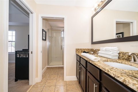 Adosado en venta en Davenport, Florida, 4 dormitorios, 191.38 m2 № 2156959 - foto 24