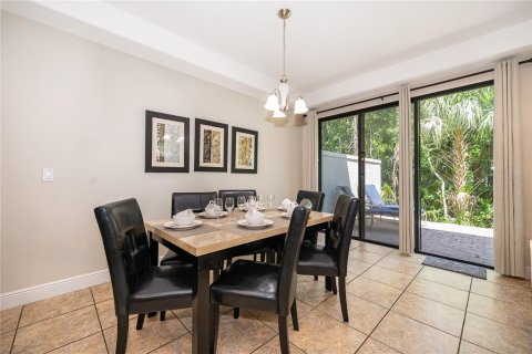 Adosado en venta en Davenport, Florida, 4 dormitorios, 191.38 m2 № 2156959 - foto 15