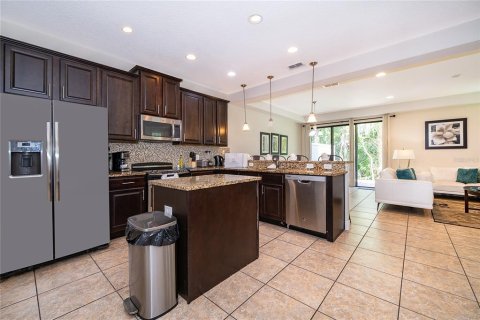 Adosado en venta en Davenport, Florida, 4 dormitorios, 191.38 m2 № 2156959 - foto 19