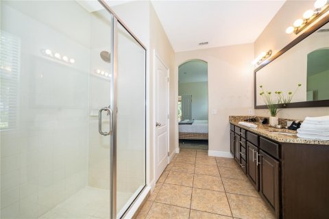 Adosado en venta en Davenport, Florida, 4 dormitorios, 191.38 m2 № 2156959 - foto 25
