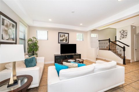 Adosado en venta en Davenport, Florida, 4 dormitorios, 191.38 m2 № 2156959 - foto 14