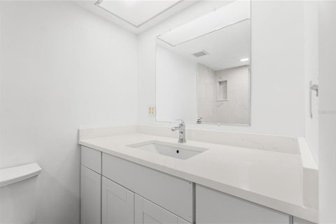 Купить кондоминиум в Сент-Питерсберг, Флорида 5 комнат, 96.15м2, № 2097550 - фото 17