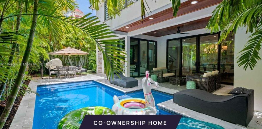 House in Fort Lauderdale, Florida 4 bedrooms, 282.33 sq.m. № 1839755