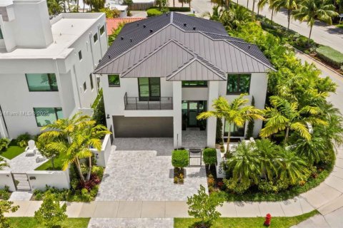 House in Fort Lauderdale, Florida 4 bedrooms, 282.33 sq.m. № 1839755 - photo 7