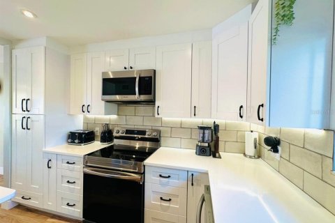 Condominio en venta en Orlando, Florida, 3 dormitorios, 123.84 m2 № 1520047 - foto 9