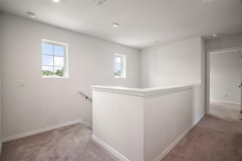 Casa en venta en Clermont, Florida, 5 dormitorios, 214.42 m2 № 1853862 - foto 11