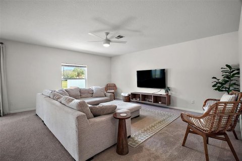 Casa en venta en Clermont, Florida, 5 dormitorios, 214.42 m2 № 1853862 - foto 9