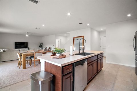 Casa en venta en Clermont, Florida, 5 dormitorios, 214.42 m2 № 1853862 - foto 4