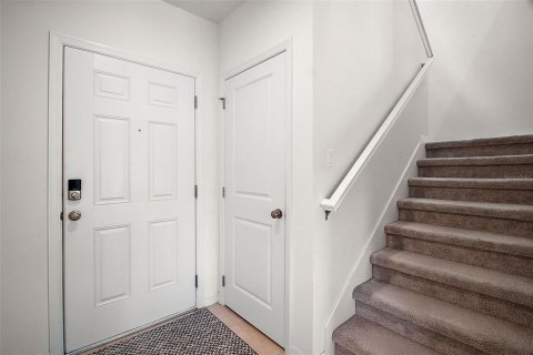 Casa en venta en Clermont, Florida, 5 dormitorios, 214.42 m2 № 1853862 - foto 10