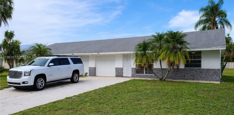 Villa ou maison à Stuart, Floride 3 chambres, 117.34 m2 № 2024366