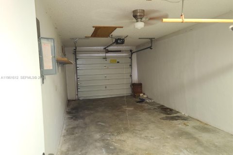 Villa ou maison à louer à Stuart, Floride: 3 chambres, 117.34 m2 № 2024366 - photo 16