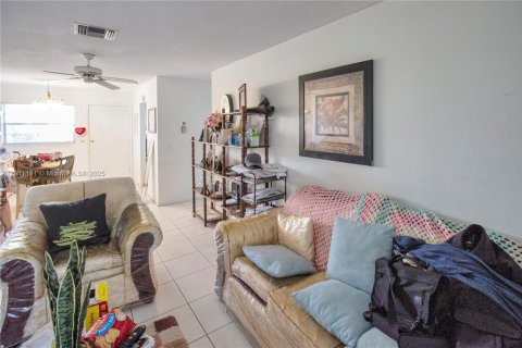 Copropriété à vendre à Boynton Beach, Floride: 1 chambre, 57.97 m2 № 2013520 - photo 6