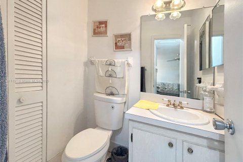 Copropriété à vendre à Boynton Beach, Floride: 1 chambre, 57.97 m2 № 2013520 - photo 10