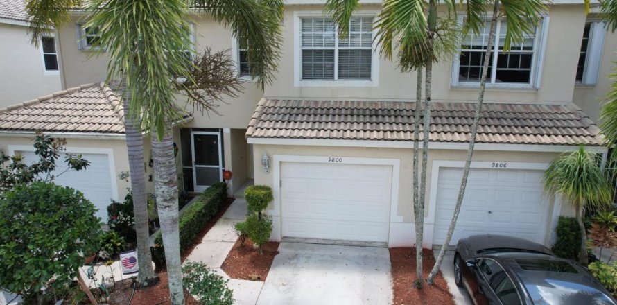 Adosado en Boynton Beach, Florida 3 dormitorios, 148.09 m2 № 1135450
