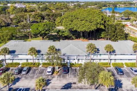 Condominio en venta en Delray Beach, Florida, 2 dormitorios, 94.11 m2 № 1982505 - foto 23