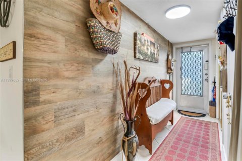 Condominio en venta en Delray Beach, Florida, 2 dormitorios, 94.11 m2 № 1982505 - foto 20