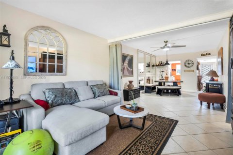 Condominio en venta en Delray Beach, Florida, 2 dormitorios, 94.11 m2 № 1982505 - foto 8