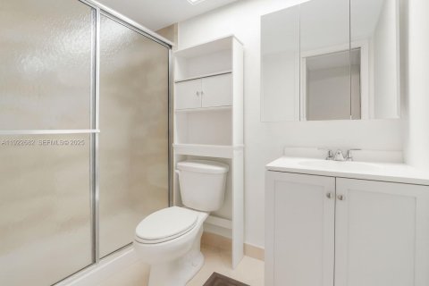 Condominio en venta en Delray Beach, Florida, 2 dormitorios, 94.11 m2 № 1982505 - foto 19