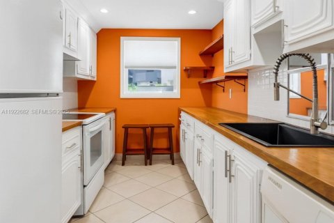 Condominio en venta en Delray Beach, Florida, 2 dormitorios, 94.11 m2 № 1982505 - foto 11