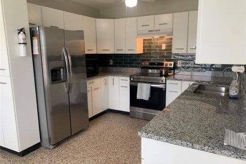 Casa en alquiler en Bradenton, Florida, 3 dormitorios, 179.67 m2 № 1915451 - foto 7