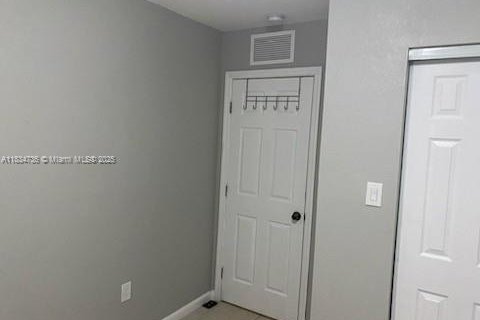 Villa ou maison à vendre à Miami, Floride: 4 chambres, 128.67 m2 № 1939802 - photo 7