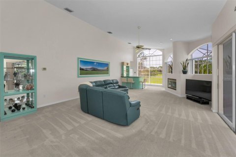 House in Oldsmar, Florida 5 bedrooms, 314.94 sq.m. № 1900575 - photo 17