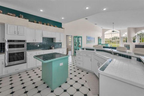 House in Oldsmar, Florida 5 bedrooms, 314.94 sq.m. № 1900575 - photo 13