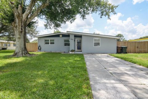 Villa ou maison à Kissimmee, Floride 3 chambres, 127.09 m2 № 2231234