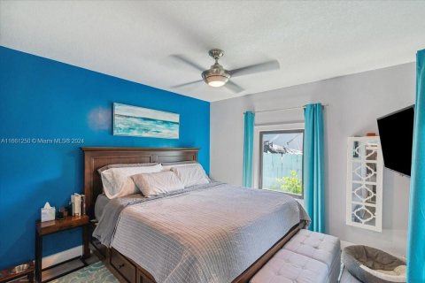Villa ou maison à vendre à Hollywood, Floride: 3 chambres, 98.85 m2 № 1983461 - photo 22