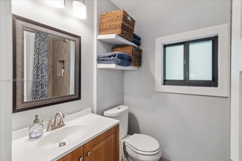 Villa ou maison à vendre à Hollywood, Floride: 3 chambres, 98.85 m2 № 1983461 - photo 20