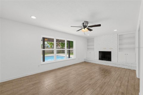 Villa ou maison à vendre à Winter Haven, Floride: 5 chambres, 195.47 m2 № 2407018 - photo 5