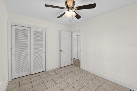 Villa ou maison à vendre à Winter Haven, Floride: 5 chambres, 195.47 m2 № 2407018 - photo 21