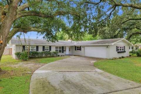 Villa ou maison à Winter Haven, Floride 5 chambres, 195.47 m2 № 2407018