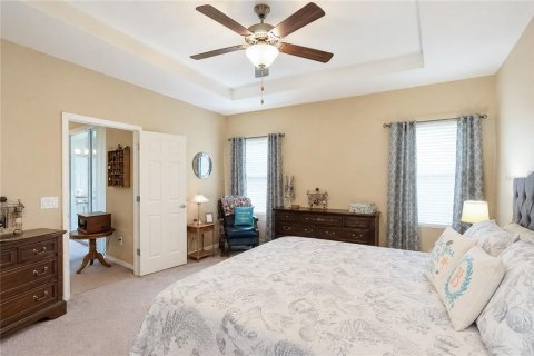 House in Ocala, Florida 5 bedrooms, 235.6 sq.m. № 2314127 - photo 18